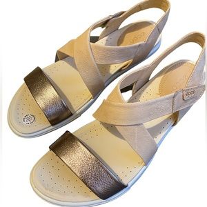 NEW! Ecco Damara Flat Velcro Sandal in Nude and Bronze
